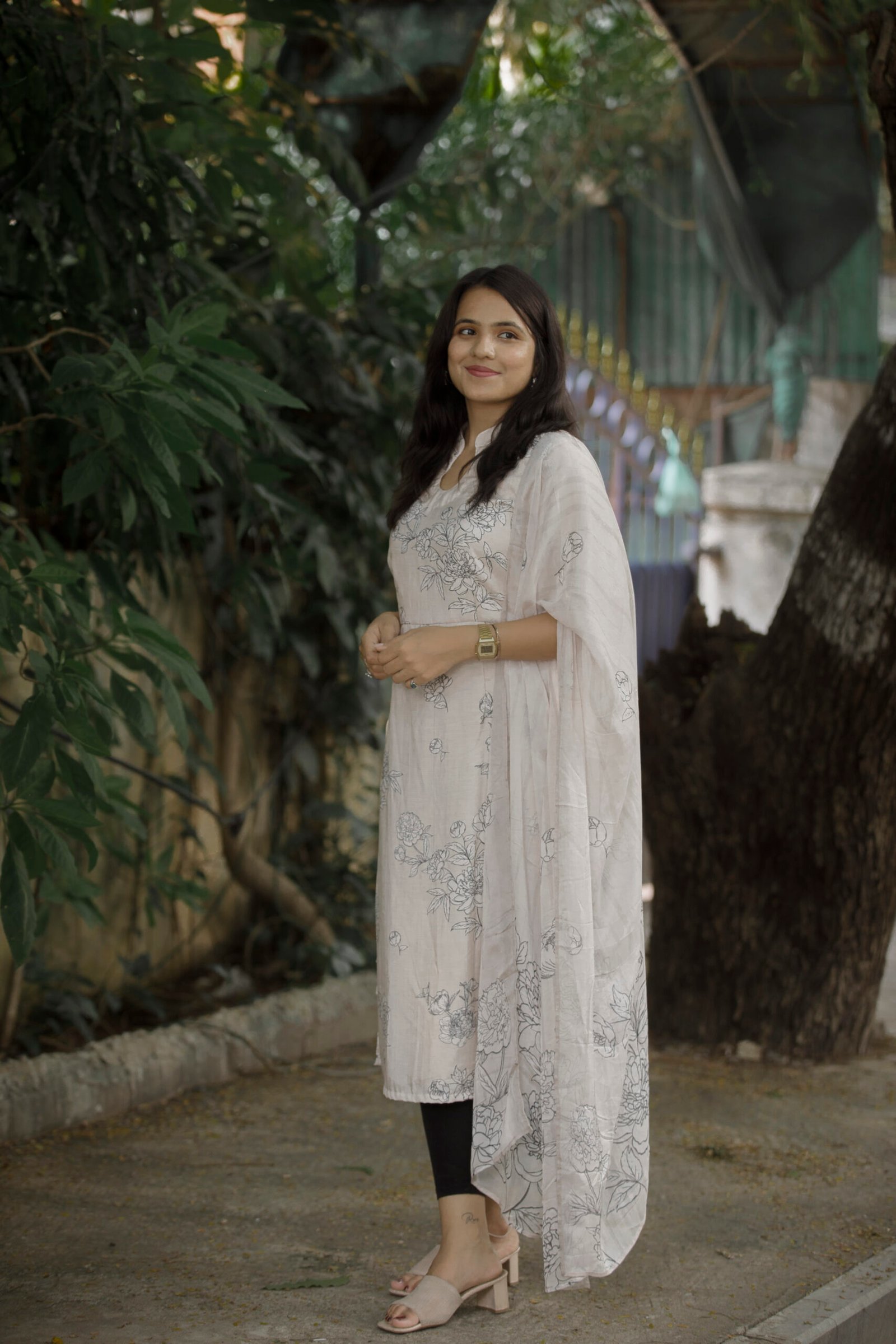 Cream Silk Kurti - Image 10