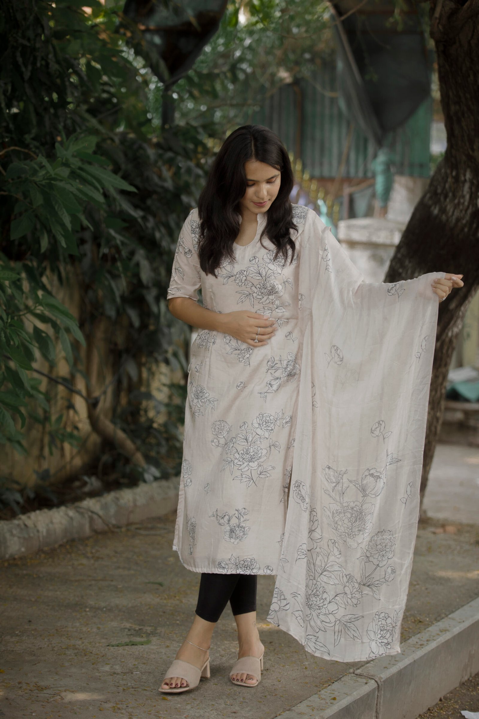 Cream Silk Kurti - Image 9